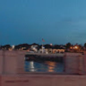 Meet your Posher, Claudia